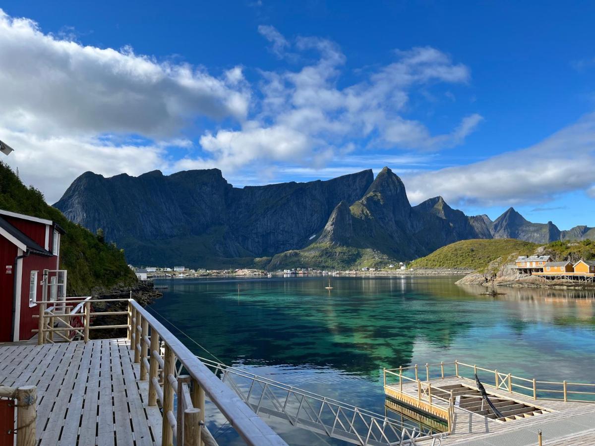 Lofoten Suite Apartments - Rostad Retro Rorbuer ไรเนอ ภายนอก รูปภาพ