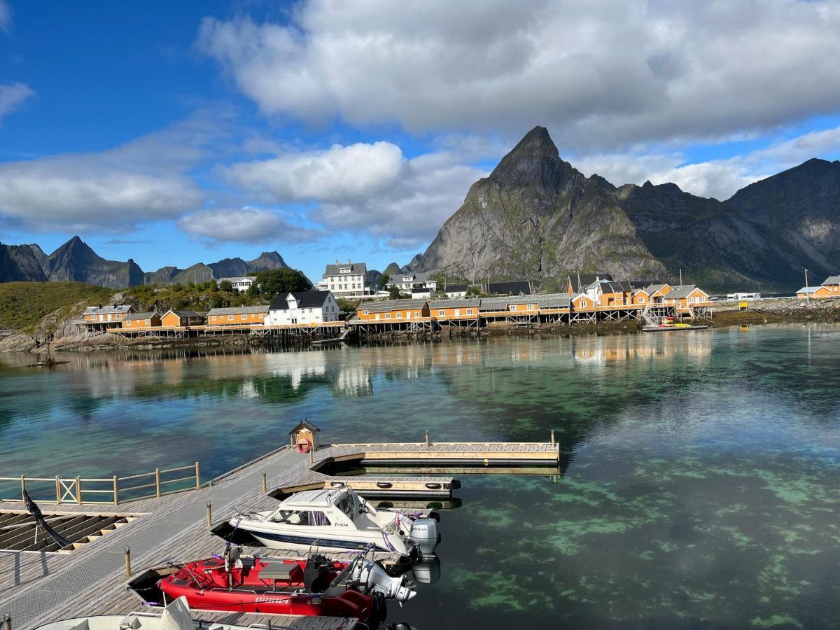 Lofoten Suite Apartments - Rostad Retro Rorbuer ไรเนอ ภายนอก รูปภาพ